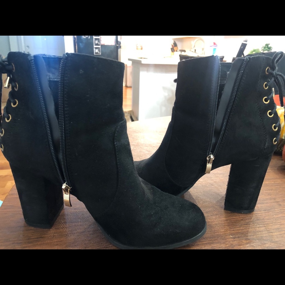 Celeste Winter Booties 👢